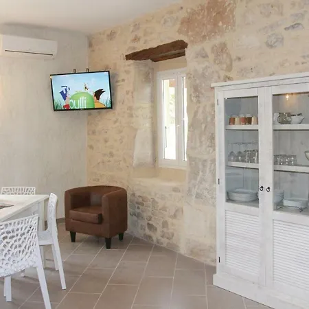 Two-bedroom Holiday In Barjac Barjac (Gard)